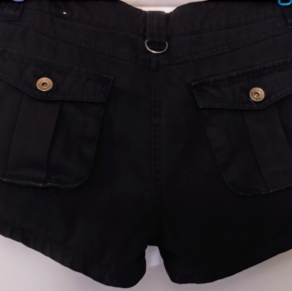 Arizona Black Cargo Pocket Shorts